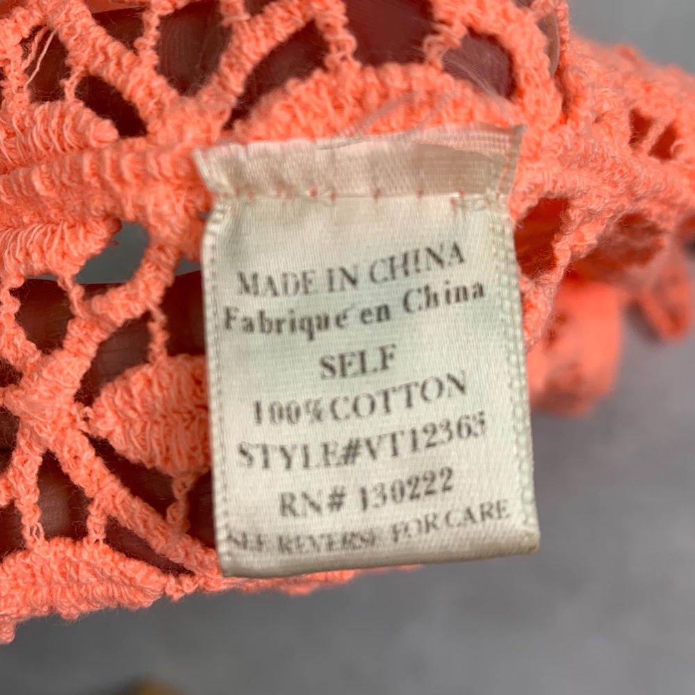 Very J Crochet Crop Top - Picture 5 of 6